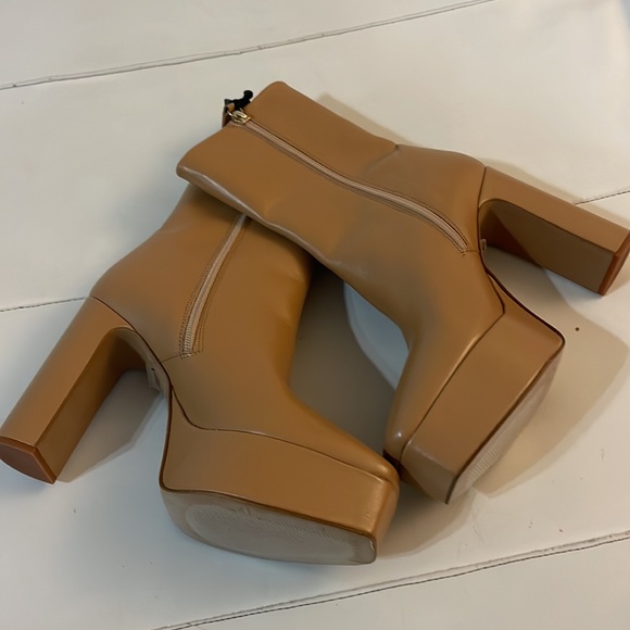 NWT Zara nude tan cognac genuine leather platform ankle boots 38 Fall Staple - Picture 7 of 7